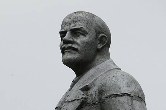 В райцентре под Волгоградом восстановили памятник Ленину