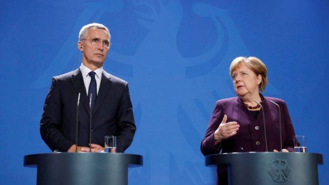 Меркель и Столтенберг — Макрону: Про смерть мозга НАТО — это чересчур