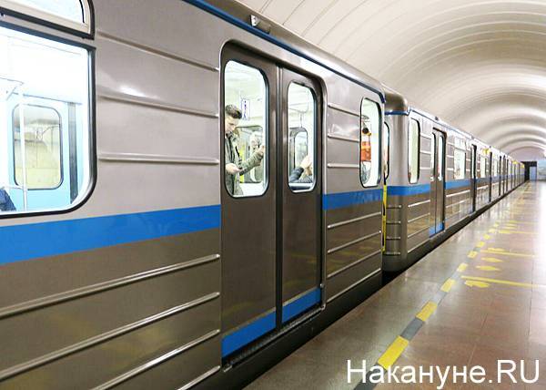 Модернизированные вагоны метро Екатеринбурга впервые выйдут на линию после ремонта