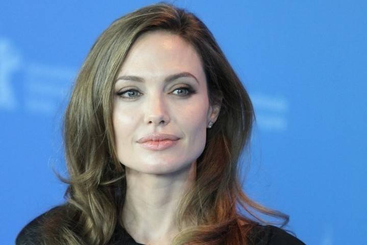 Анджелина Джоли захотела навсегда уехать из США