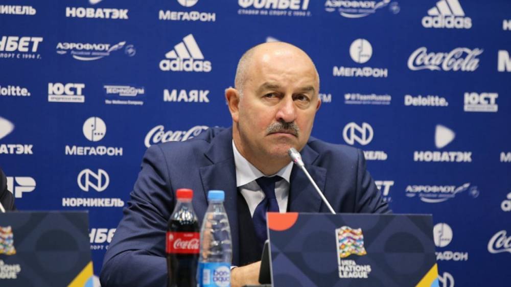 Черчесов назвал первую игру Евро-2020 минусом для сборной России