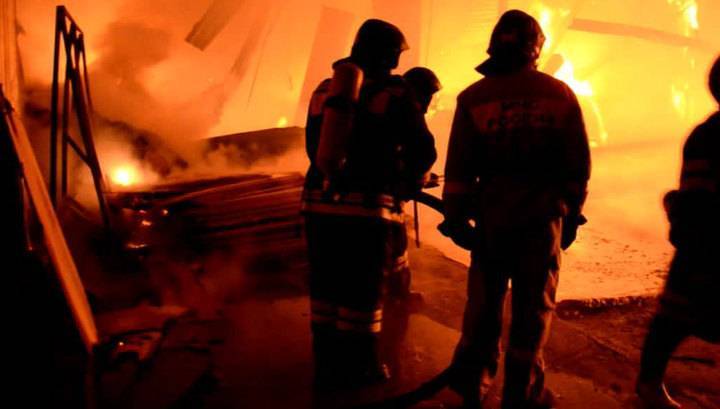 В Екатеринбурге загорелся подвальный клуб квестов