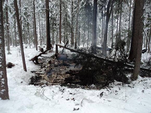 В ХМАО двое мужчин погибли на пожаре в охотничьей избе