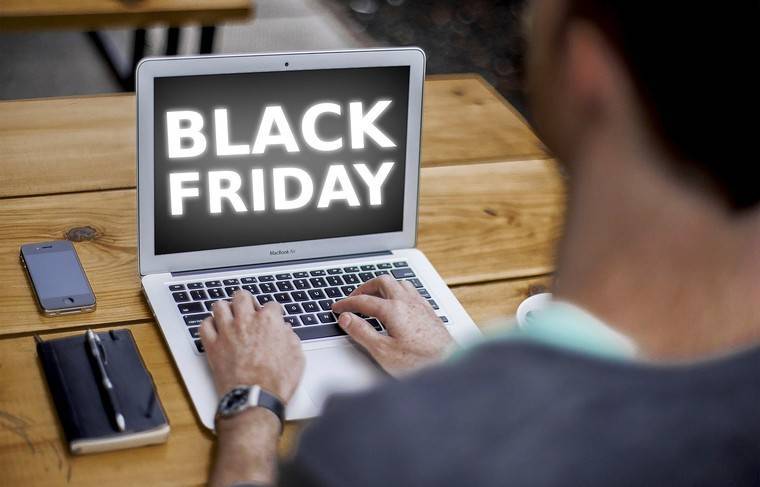 Жители США потратили $7,4 млрд на «Чёрную пятницу» в интернет-магазинах