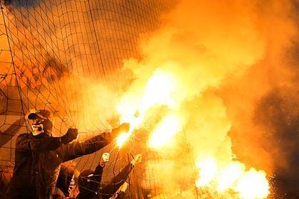 Раскрыты подробности массовых задержаний футбольных фанатов в Санкт-Петербурге