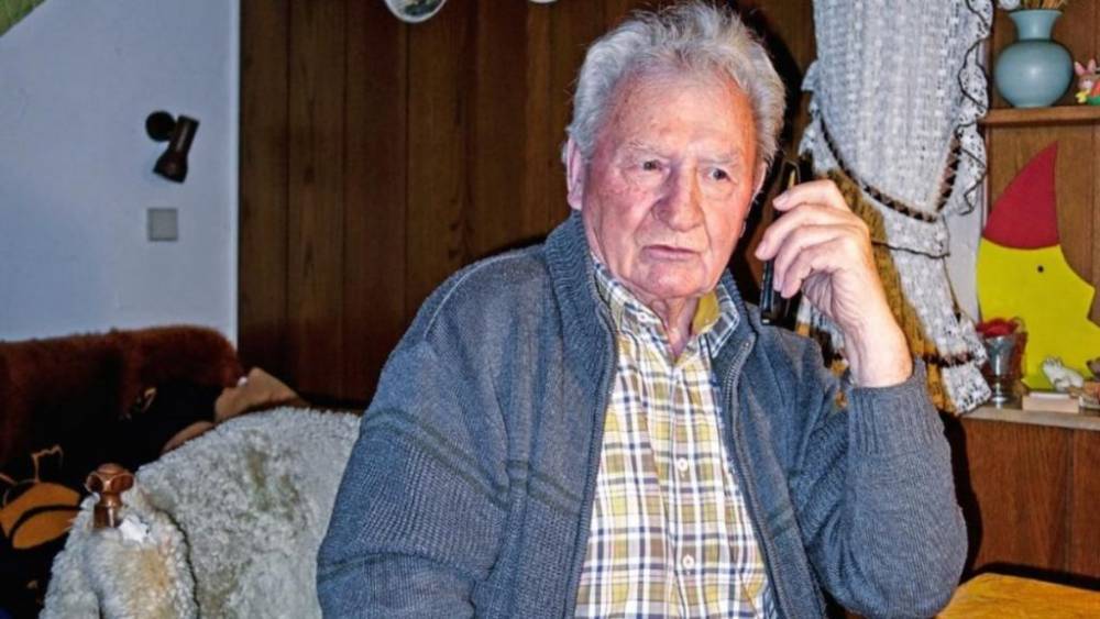 Телефонные мошенники: каждые 34 минуты преступники пытаются выманить деньги у немецких пенсионеров