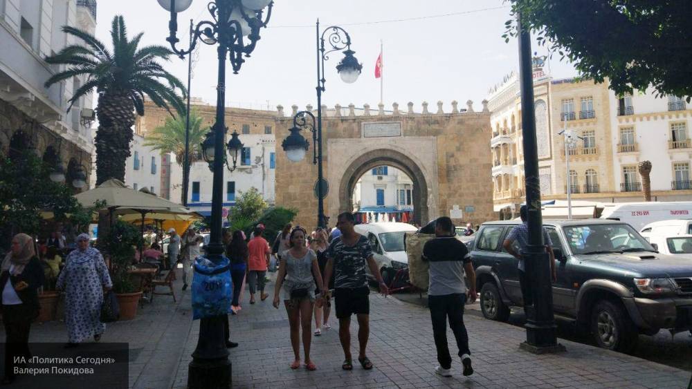 Гибель рабочего спровоцировала массовые беспорядки в Тунисе