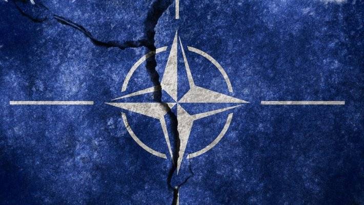 Анкара может быть наказана внутри НАТО за соглашения с боевиками из ПНС Ливии