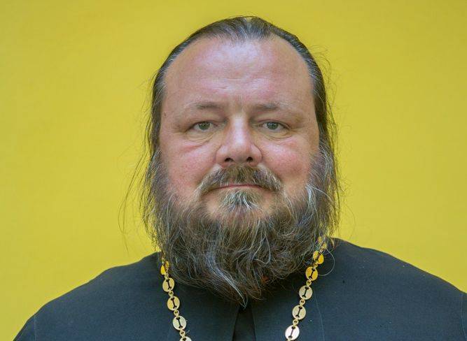 Скончался отстраненный от службы за нарушение ПДД рязанский священник