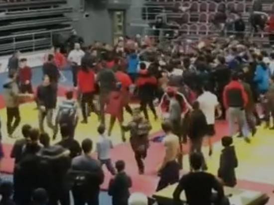В Назрани на турнире по самбо произошла массовая драка