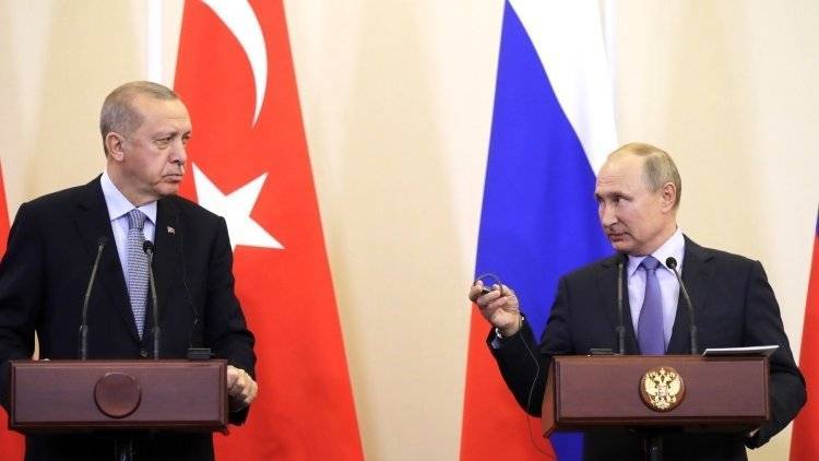 Эрдоган планирует обсудить с Путиным по телефону ситуацию в Ливии