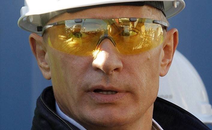 Почему улыбается Путин? Потому что у него есть газ (ETC)