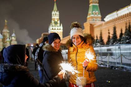 Россиянам напомнили о двухдневной рабочей неделе после Нового года