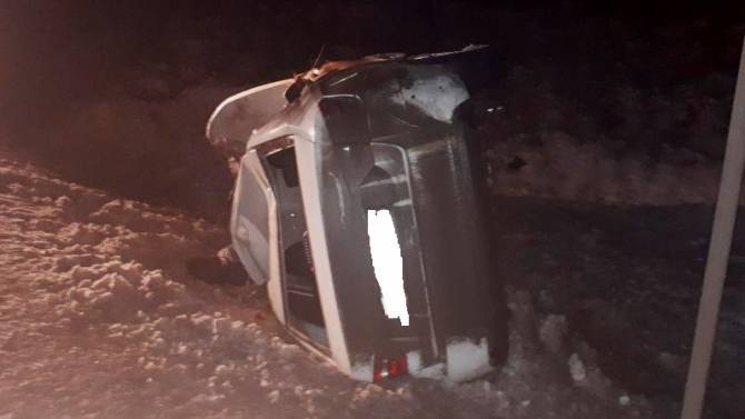 В Пермском крае&nbsp;водитель «Лады» насмерть сбил двух пешеходов и погиб сам