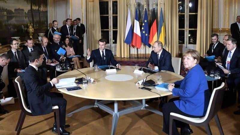 О чем договорились в Париже лидеры Германии, России, Украины и Франции