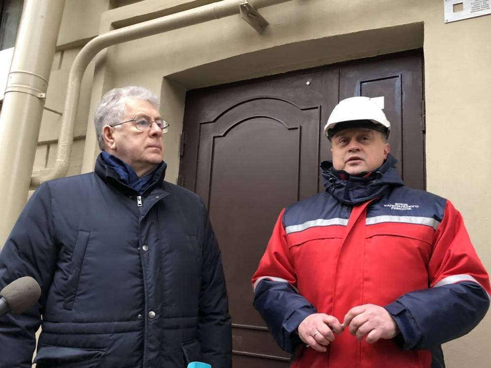 Жилищный комитет проверил капремонт трех домов в исторической части Петербурга