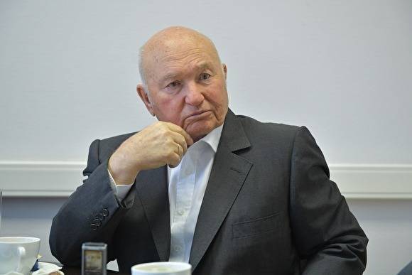 «Интерфакс»: умер экс-мэр Москвы Юрий Лужков