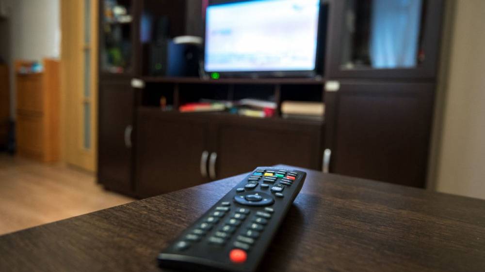 Семейный просмотр телевизора в Оленегорске закончился поножовщиной