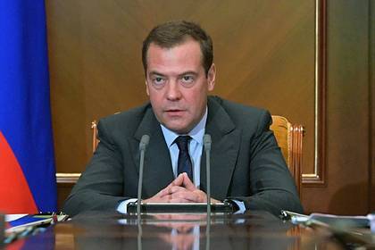Медведев выразил соболезнования в связи со смертью Лужкова