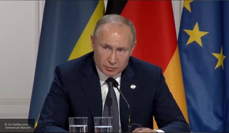 Путин высказался о встрече Зеленского с националистами