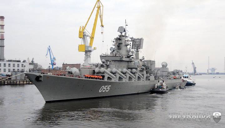 Российский крейсер пересек экватор