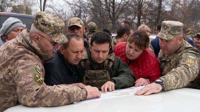 Глава Минобороны Украины заявил о высокой вероятности срыва нового развода войск на Донбассе