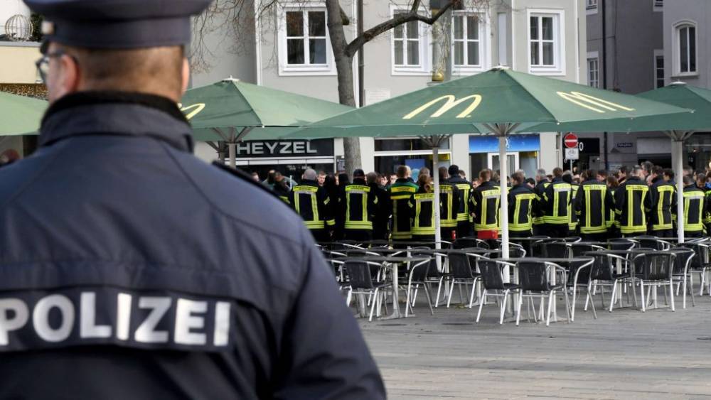 Подростки из семей мигрантов убили пожарного: откуда в Германии столько жестокости?