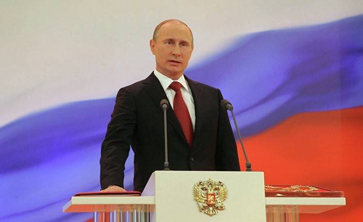 FRN: российская Конституция — основа успеха правления Путина