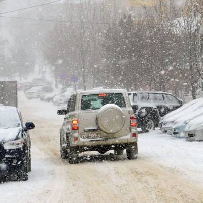 Из-за снегопада во Владивостоке произошло массовое ДТП
