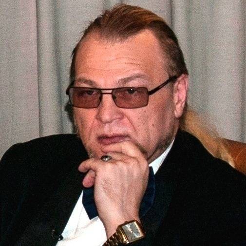 В Москве скончался рок-музыкант, поэт и композитор Серж Курганский