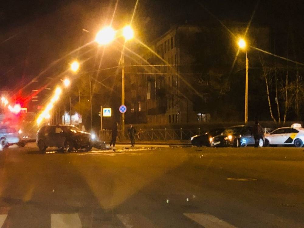 ТОП-5 аварий на дорогах Петербурга в ночь с 10 на 11 декабря