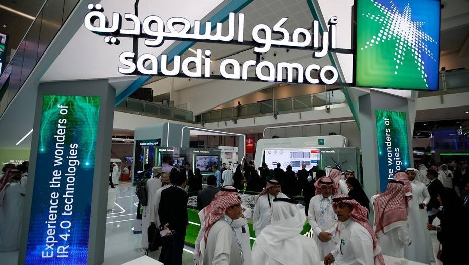 Цена акций Saudi Aramco на старте продаж выросла на 10%