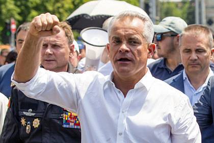 Контролировавший Молдавию олигарх попросил убежище на Украине