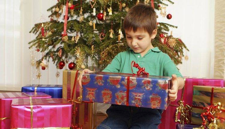 Стали известны запросы российских детей на Новый год