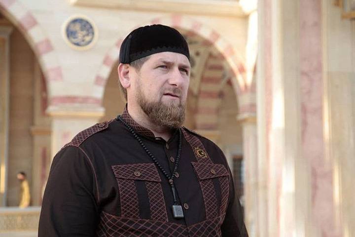 Кадыров жестко ответил Сокурову про награждение званием Героя России