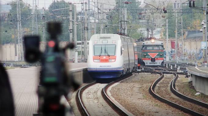 Перевозки пассажиров поездами "Аллегро" выросли на 15,7%