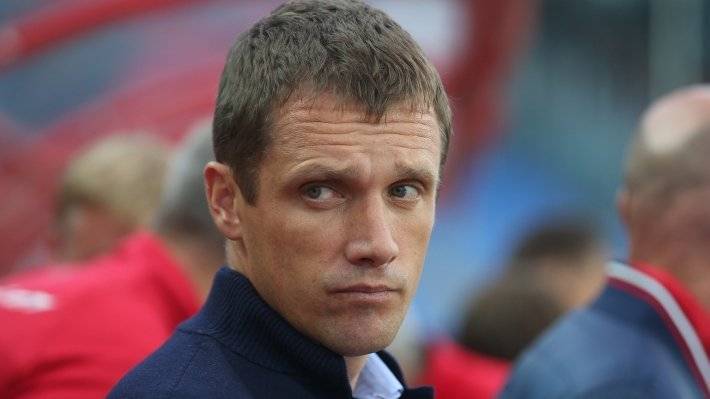 Тренера ЦСКА дисквалифицировали на три матча за мат в адрес судьи
