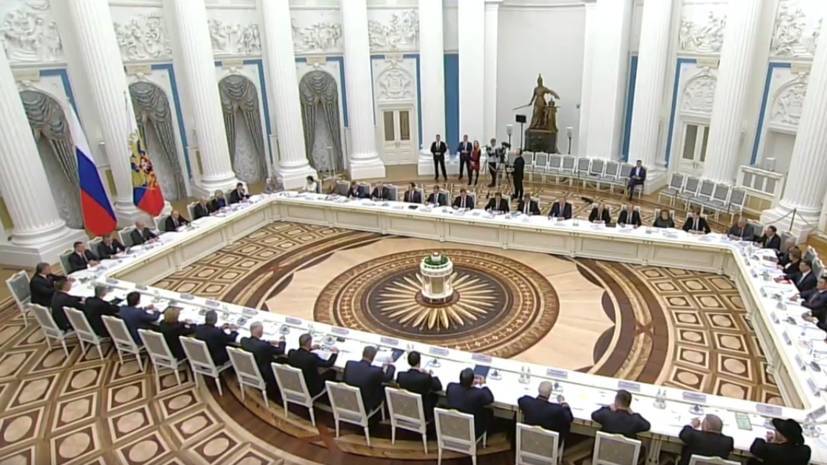 Путин проводит заседание оргкомитета «Победа»