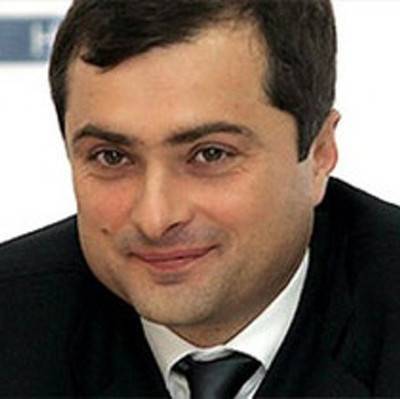Сурков призвал не верить фантазиям Арсена Авакова о саммите в Париже