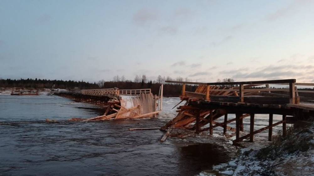 Мост через Вагу восстановят только после окончания ледостава