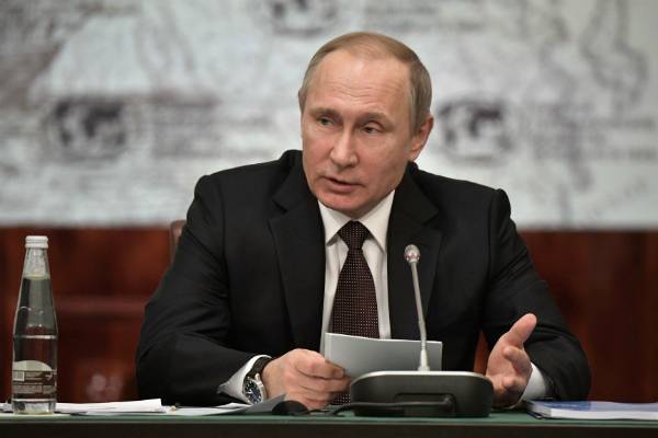 В истории нет неудобных страниц: Путин раскритиковал антисоветскую резолюцию Европарламента