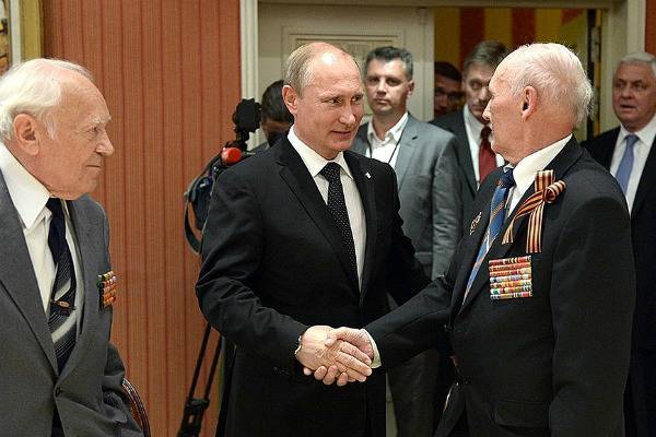 Путин: Долг чиновников и губернаторов – знать о нуждах каждого ветерана