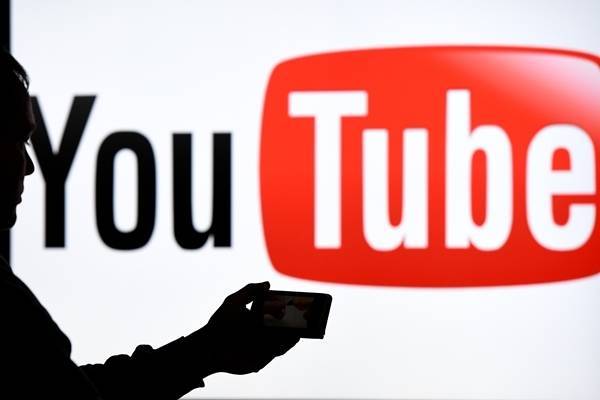 YouTube пообещал удалять видео с оскорблениями и скрытыми угрозами