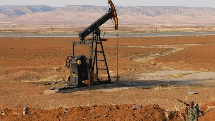 Спецпредставитель президента РФ осудил оккупацию США нефтяных полей в Сирии