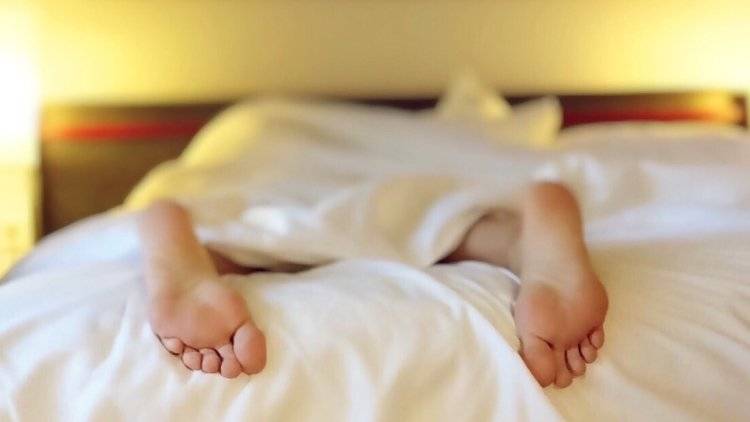 Ученые предупредили, что дневной сон опасен для здоровья