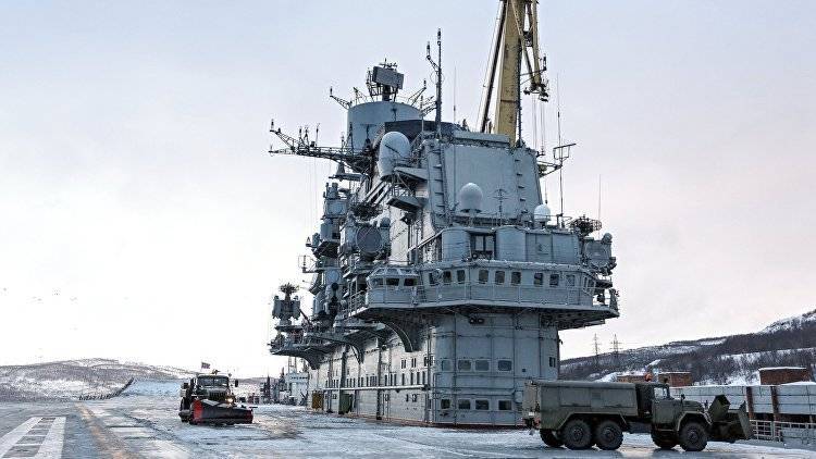 Стали известны подробности пожара на крейсере "Адмирал Кузнецов"