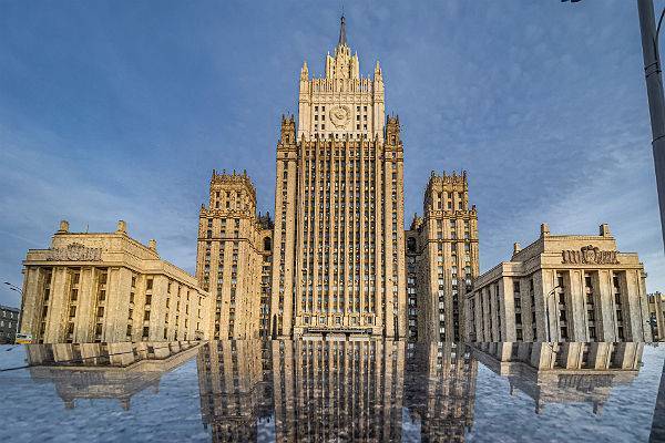 МИД РФ вызвал посла ФРГ из-за высылки российских дипломатов