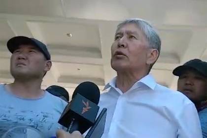 Экс-президента Киргизии обвинили в попытке захвата власти