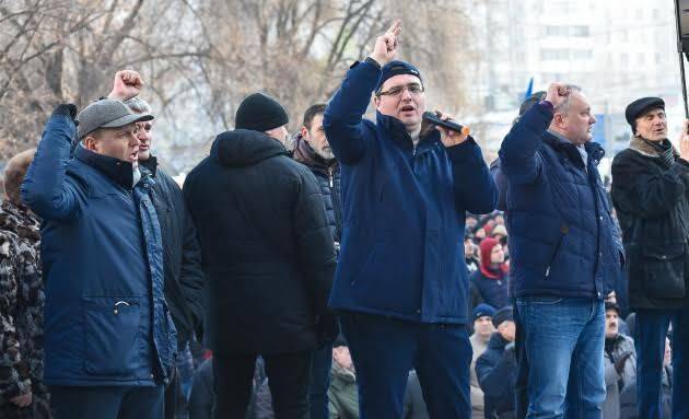 Протесты в Молдавии оплачивали демократы, брал деньги и Додон — Нэстасе