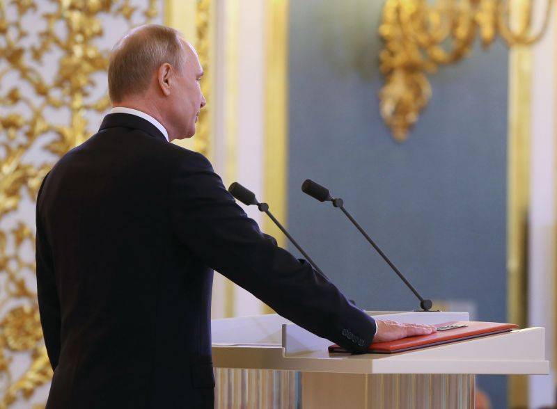 Путин: осмысление Конституции – непрерывный процесс